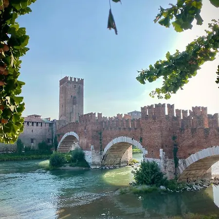 Leone Verona